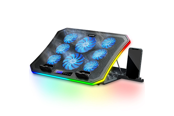 کول پد، یکی از وسایلی که باید همراه لپتاپ خریداری شوند