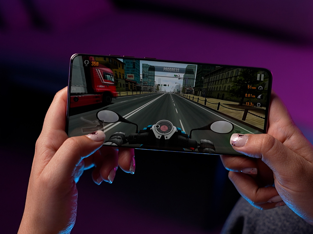 تست گیمینگ گوشی اج ۶۰ فیوژن