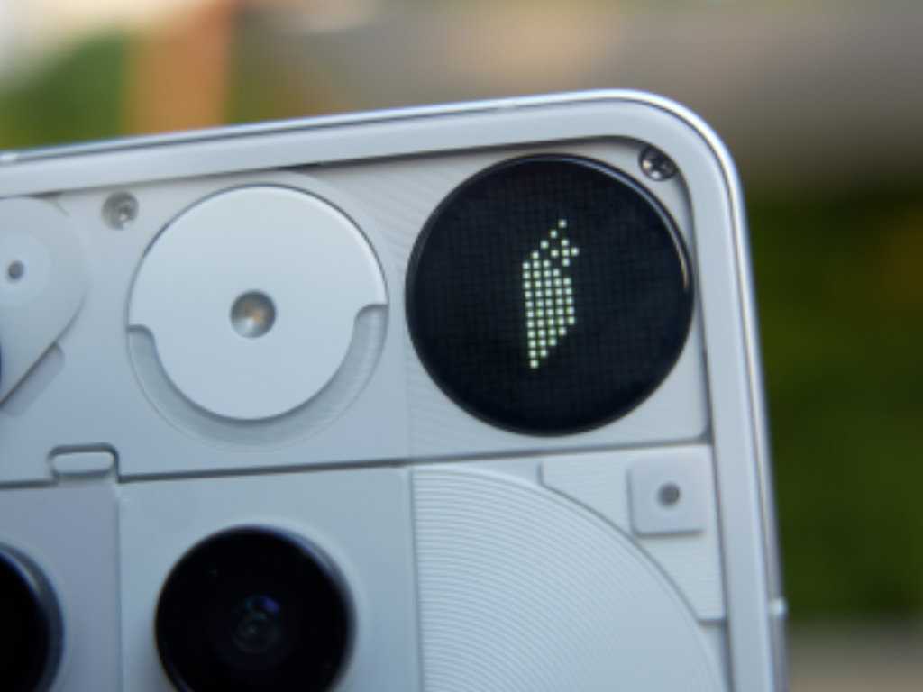 Nothing-Phone-3-glyph-matrix.jpg