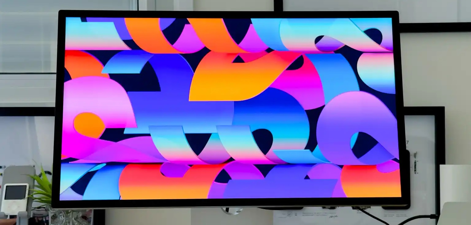 استودیو دیسپلی جدید