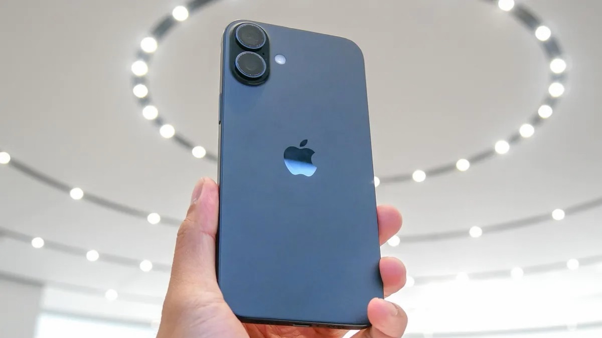 آیفون ۱۶ پلاس