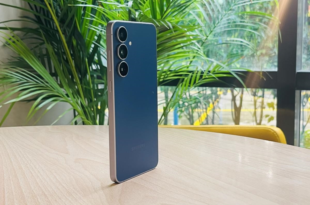 گلکسی اس ۲۵ اف ای