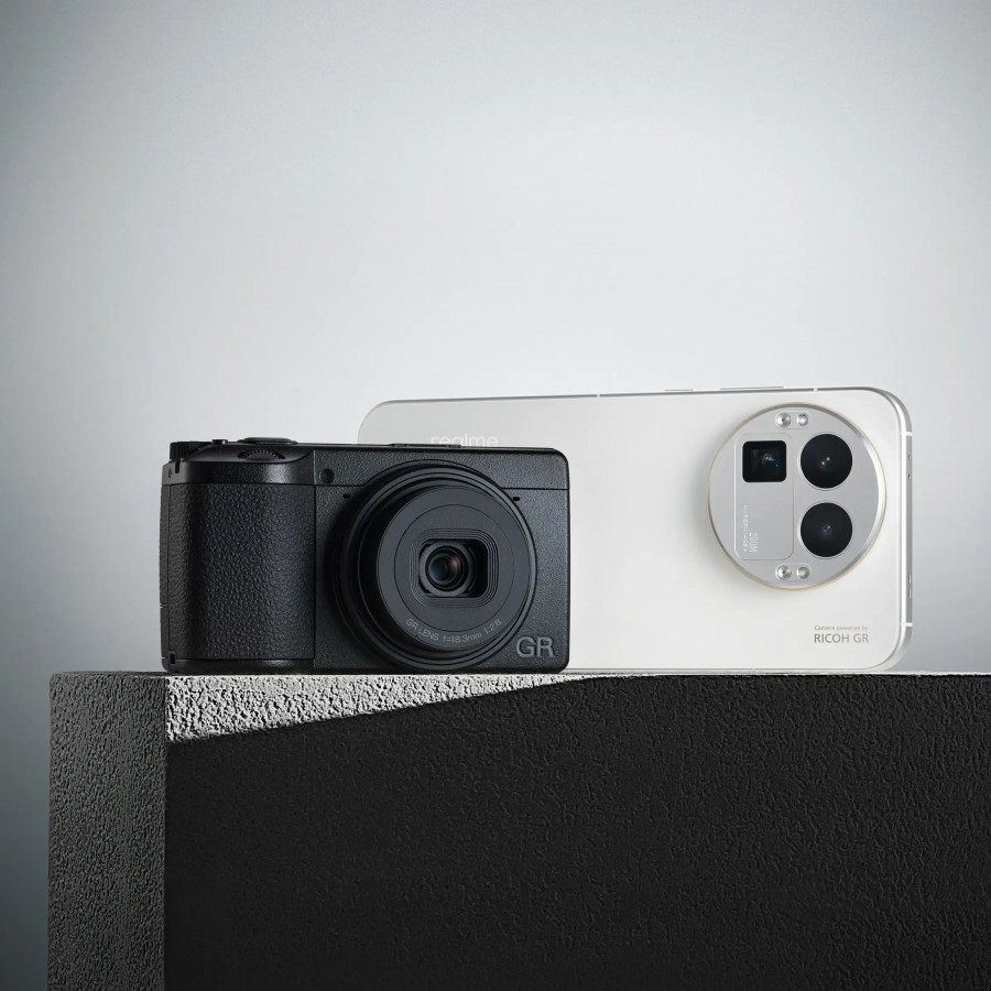 گوشی ریلمی جی تی ۸ پرو