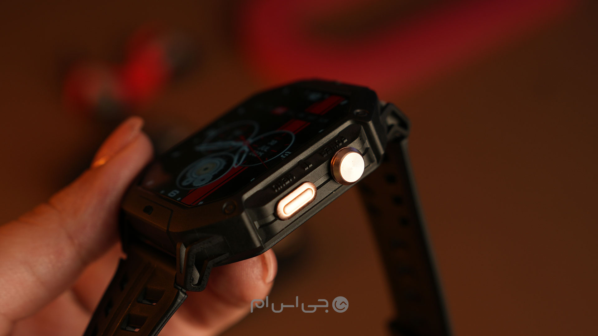 دکمه&zwnj;های هایلو آیرون ان ۱