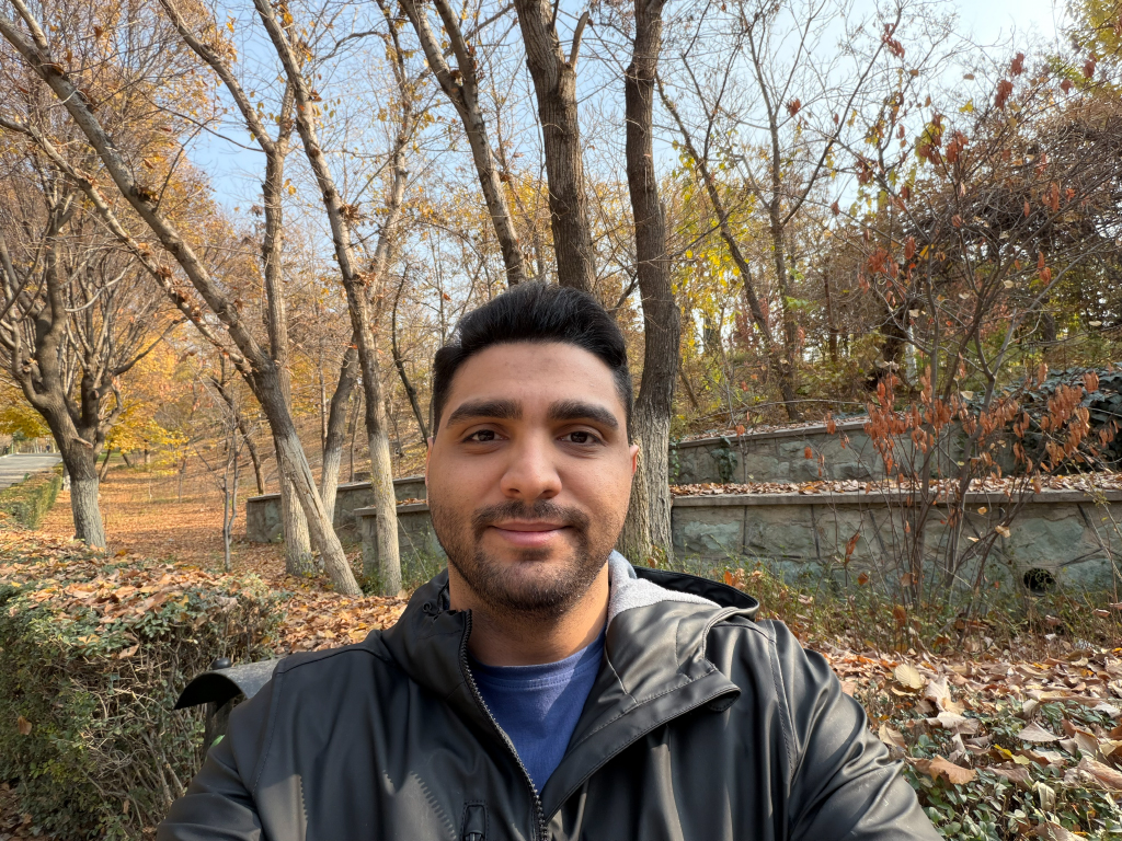 دوربین سلفی گوشی آیفون ۱۷