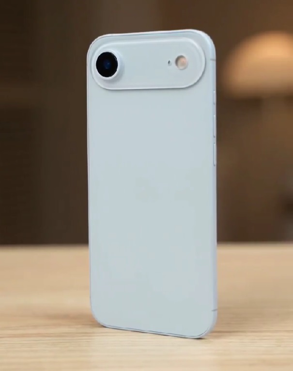 رنگ ابی ایفون ۱۷ ایر