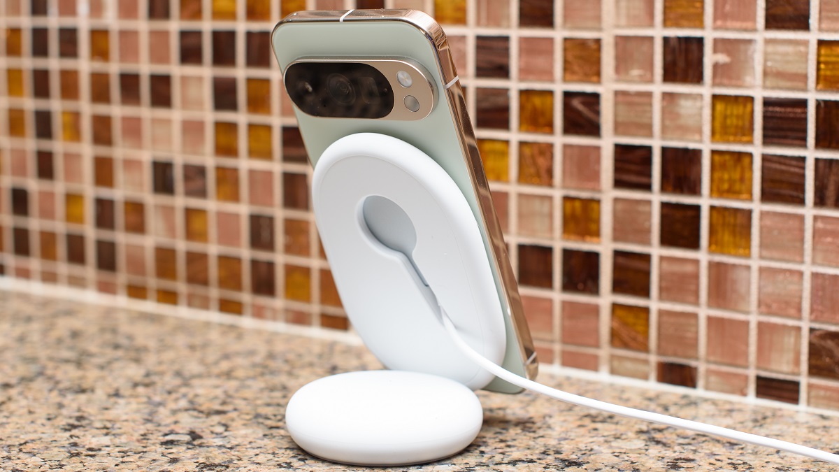 شارژ بیسیم پیکسل ۱۰ پرو