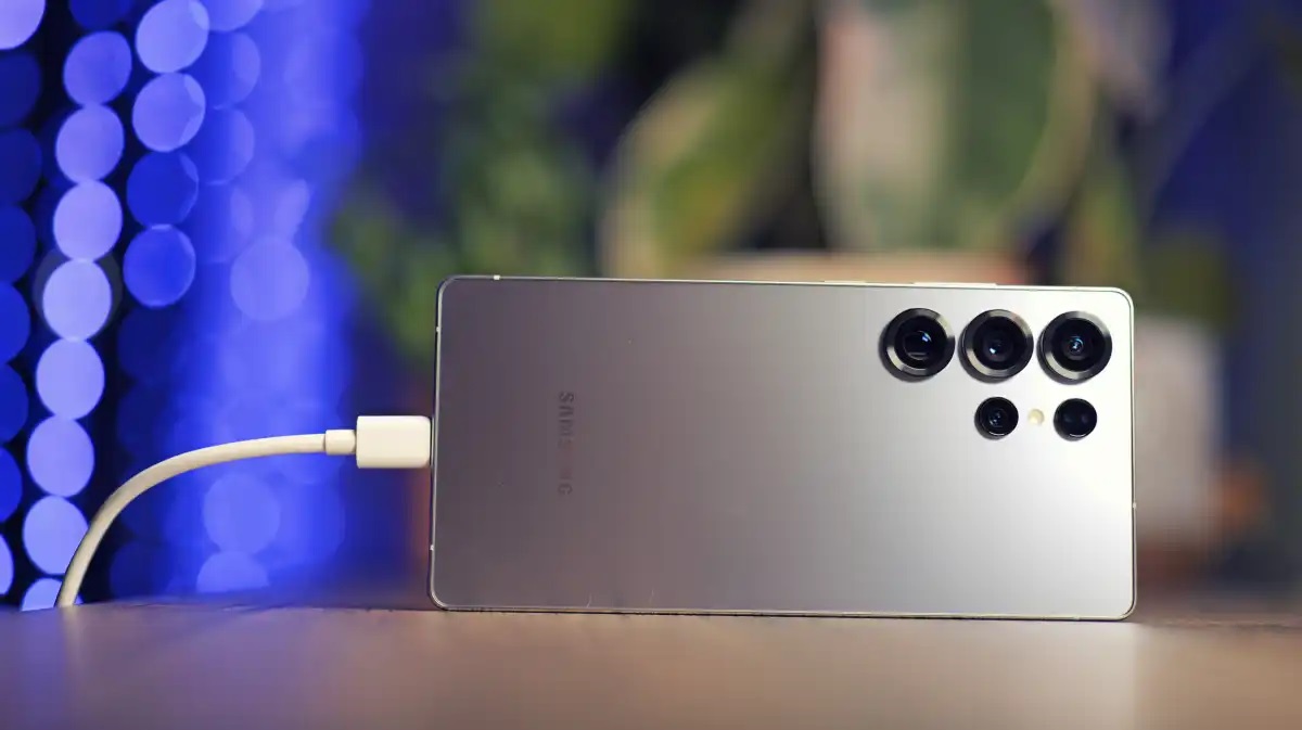 شارژ گلکسی اس ۲۵ اولترا سامسونگ