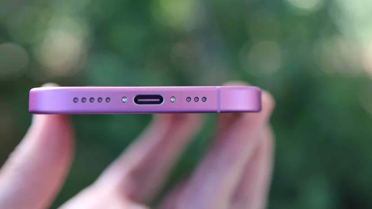 شارژ سریع&zwnj;تر آیفون ۱۶