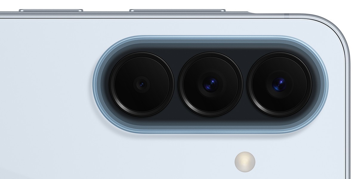 سیستم دوربین گلکسی A57