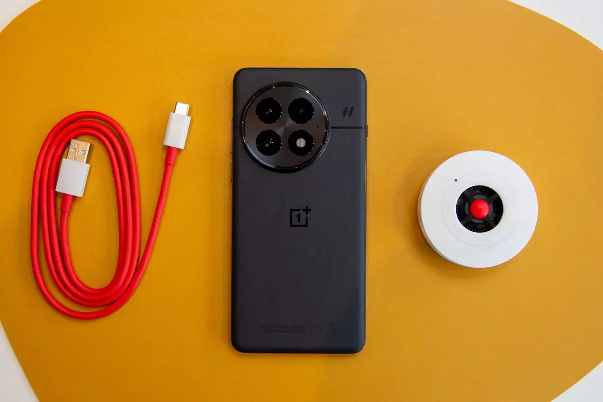 وان پلاس ۱۳