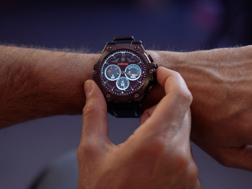 طراحی گوشی اینفینیکس Xwatch 3 gt