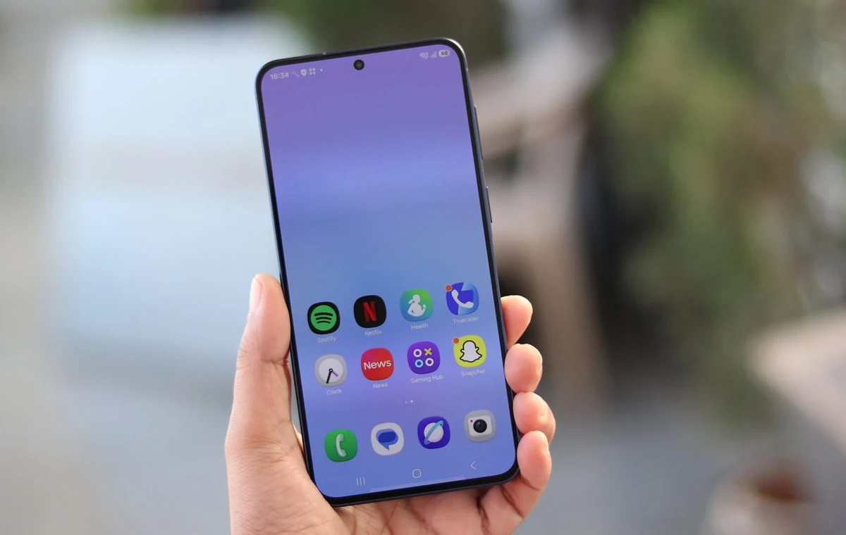 صفحه نمایش سامسونگ گلکسی A57 5G